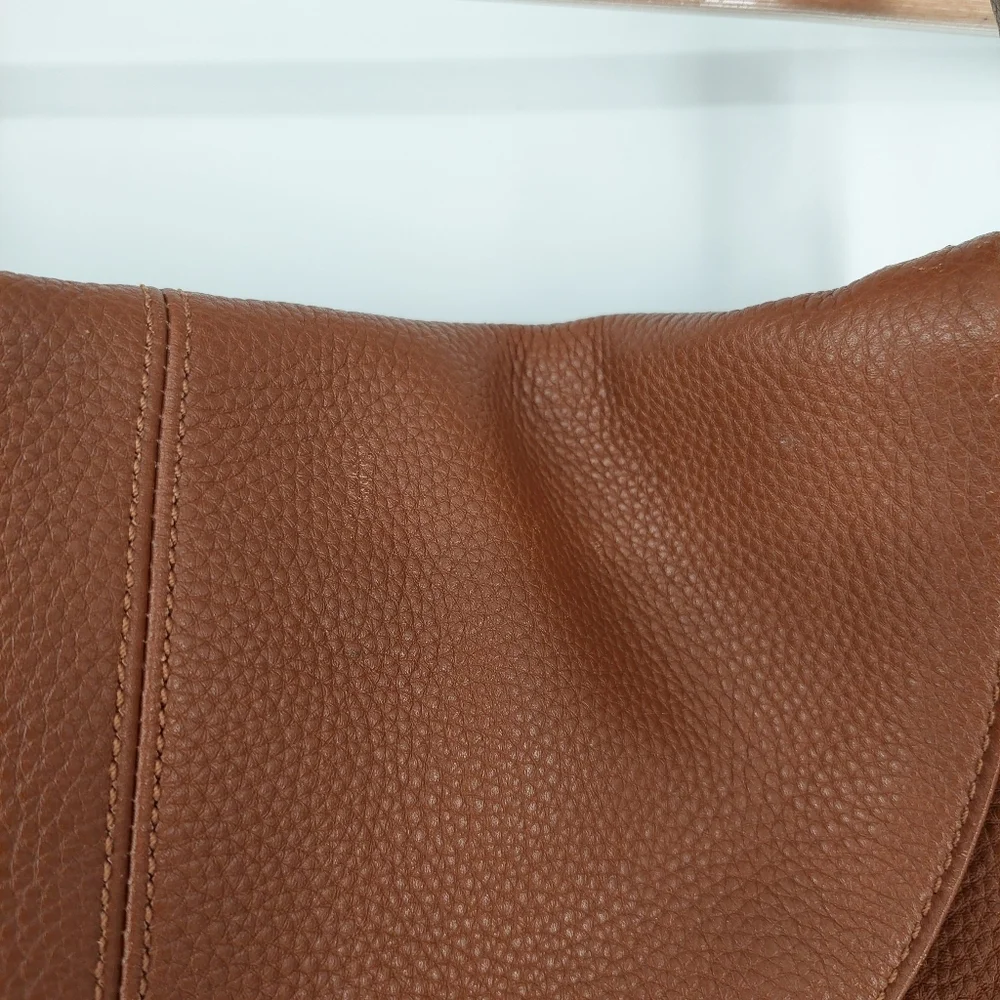 Vera Bradley Brown Hobo Bag With Rosewood Lining